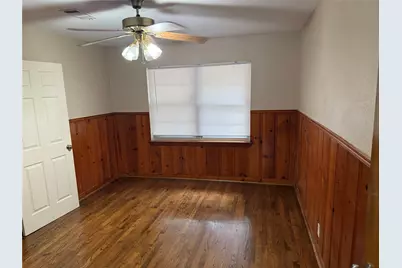 216 Schilling Street, Baytown, TX 77520 - Photo 7