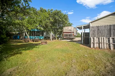 1673 W Harrison Avenue, Port O'Connor, TX 77982 - Photo 7