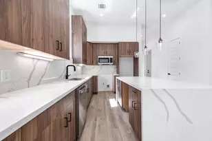 3619 Bremond St, Houston, TX 77004 - Photo 9