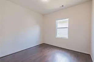 1012 Blue Beech Ln, Brookshire, TX 77423 - Photo 11
