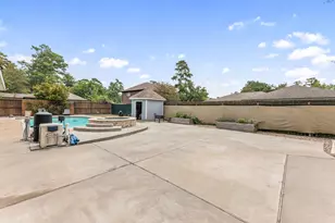 27202 Wells Ln, Conroe, TX 77385 - Photo 35