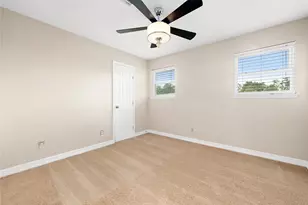 27202 Wells Ln, Conroe, TX 77385 - Photo 15