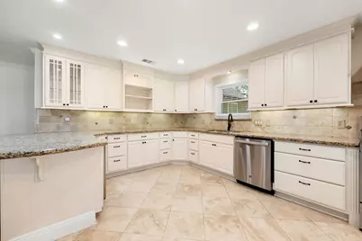 27202 Wells Lane, Conroe, TX 77385 - Photo 11