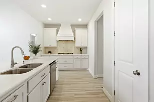 4610 Elan Bend Ct, Sugar Land, TX 77479 - Photo 17