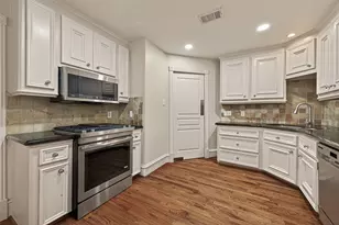 1337 Alexander St, Houston, TX 77008 - Photo 13