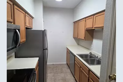 3780 Tanglewilde Street #106, Houston, TX 77063 - Photo 5