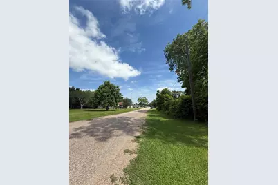 00 Rosalee, La Marque, TX 77568 - Photo 3