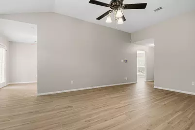 28931 Sedgefield Street, Spring, TX 77386 - Photo 7