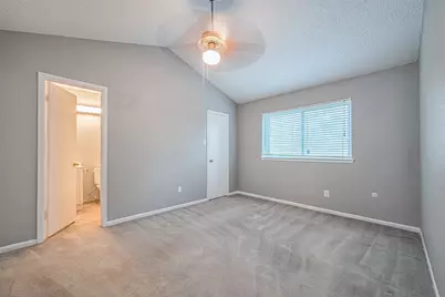 3923 Issacks Way, Sugar Land, TX 77479 - Photo 19