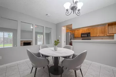 3923 Issacks Way, Sugar Land, TX 77479 - Photo 13