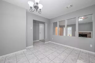 3923 Issacks Way, Sugar Land, TX 77479 - Photo 11