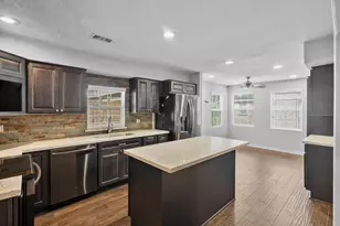 10519 Fawnview Dr, Houston, TX 77070 - Photo 13