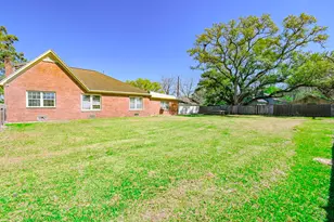2801 Avenue I, Bay City, TX 77414 - Photo 45