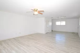 2801 Avenue I, Bay City, TX 77414 - Photo 41