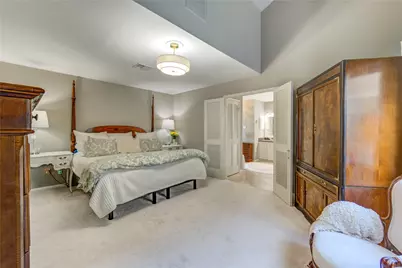 1843 Round Lake Drive, Houston, TX 77077 - Photo 23