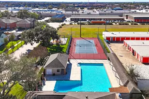 1843 Round Lake Dr, Houston, TX 77077 - Photo 47