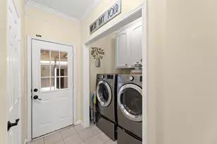 615 Cypress Ave, Fresno, TX 77545 - Photo 37