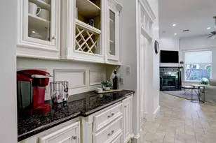127 E Bracebridge Cir, The Woodlands, TX 77382 - Photo 23