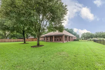 32611 Waltham Xing, Fulshear, TX 77441 - Photo 33