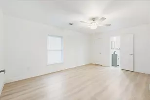 7211 Boyce St, Houston, TX 77020 - Photo 9