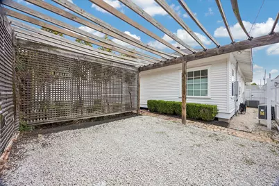 801 Walton Street, Houston, TX 77009 - Photo 41