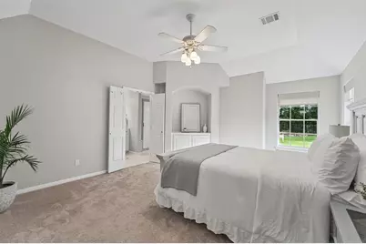 1107 Chateau Woods Parkway Drive, Conroe, TX 77385 - Photo 17