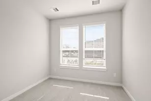 1751 Pecan Woods Ln, Conroe, TX 77301 - Photo 13