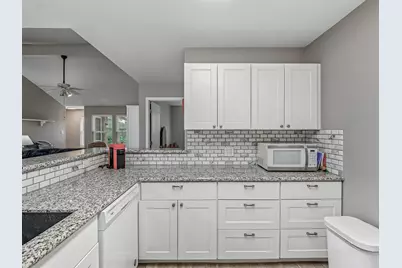 5335 Linda Lane, Katy, TX 77493 - Photo 11