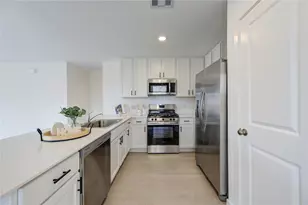 6835 Eastern Cottonwood Ln, Katy, TX 77493 - Photo 7