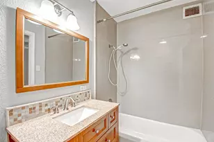 5151 Richmond Ave, Houston, TX 77056 - Photo 27