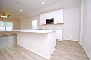 2006 Brixham Bluff Ln, Spring, TX 77373 - Photo 9
