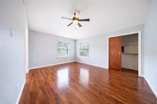 15242 Peachmeadow Ln, Channelview, TX 77530 - Photo 11