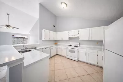 15242 Peachmeadow Lane, Channelview, TX 77530 - Photo 7