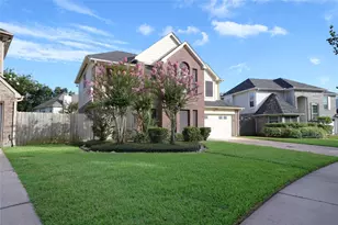 4610 Sunshine Dr, Sugar Land, TX 77479 - Photo 3