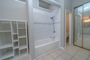 4610 Sunshine Dr, Sugar Land, TX 77479 - Photo 19