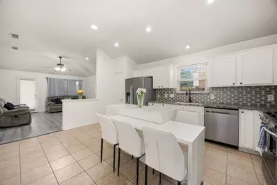 17739 Barton Point Lane, Richmond, TX 77407 - Photo 7