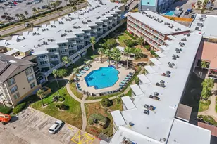 6300 Seawall Blvd, Galveston, TX 77551 - Photo 19