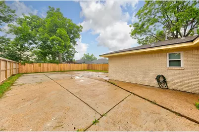 7732 Avenue I, Houston, TX 77012 - Photo 25