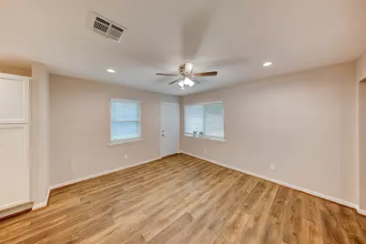 7732 Avenue I, Houston, TX 77012 - Photo 23