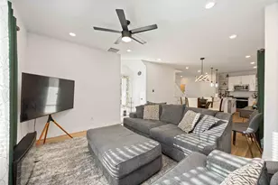 2211 Dan St, Houston, TX 77020 - Photo 3