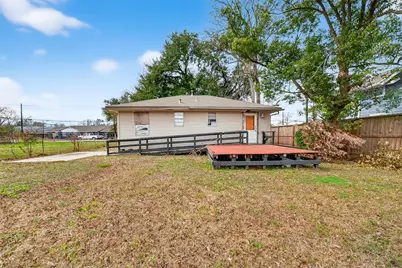 4010 Wayne Street, Houston, TX 77026 - Photo 9
