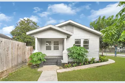 302 S 72nd Street, Houston, TX 77011 - Photo 1