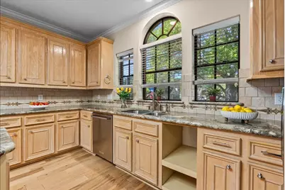 2502 Lakeside Drive, Seabrook, TX 77586 - Photo 17