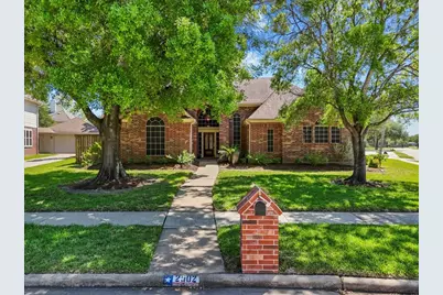 2502 Lakeside Drive, Seabrook, TX 77586 - Photo 1