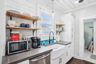 4715 Ave P 1/2, Galveston, TX 77551 - Photo 13