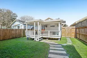 4715 Ave P 1/2, Galveston, TX 77551 - Photo 31