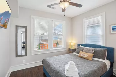 4715 Avenue P 1/2, Galveston, TX 77551 - Photo 23