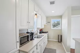 4715 Ave P 1/2, Galveston, TX 77551 - Photo 25