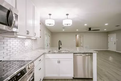 506 Rhodes Road, Victoria, TX 77904 - Photo 7