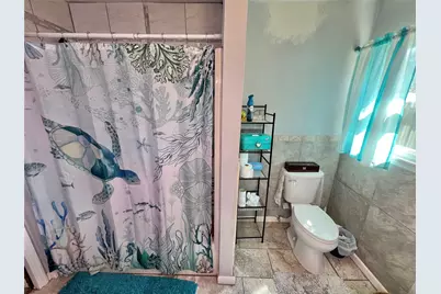 424 Evans Street, Angleton, TX 77515 - Photo 17